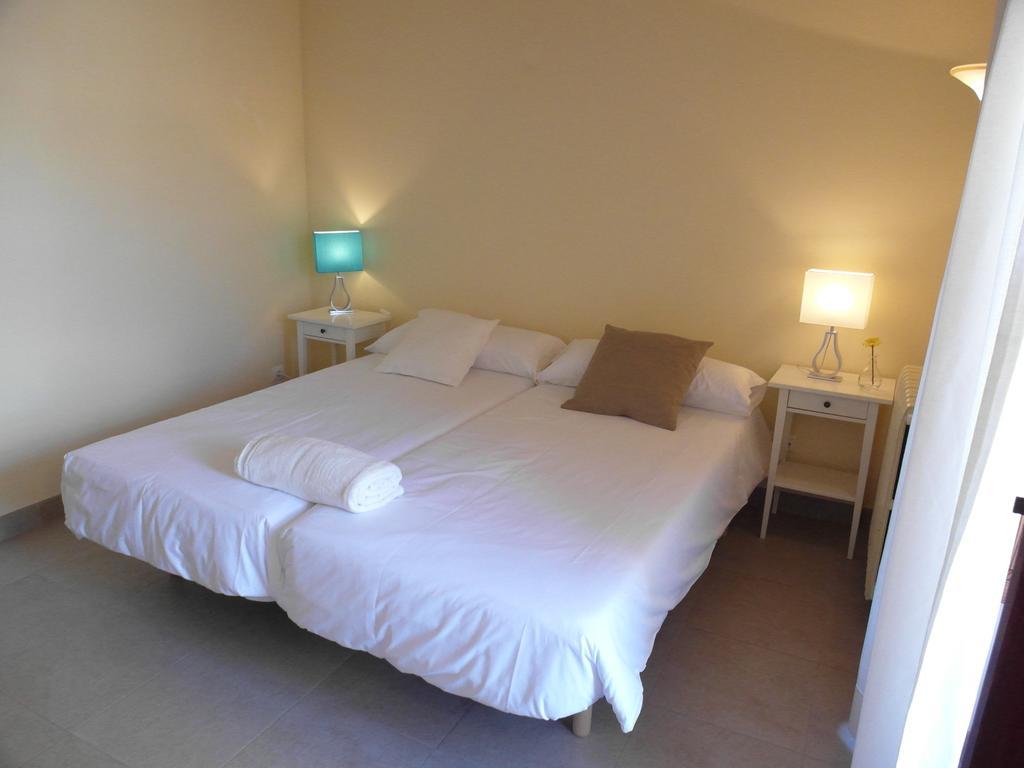 Casa Galileo Hotell Costitx  Rum bild